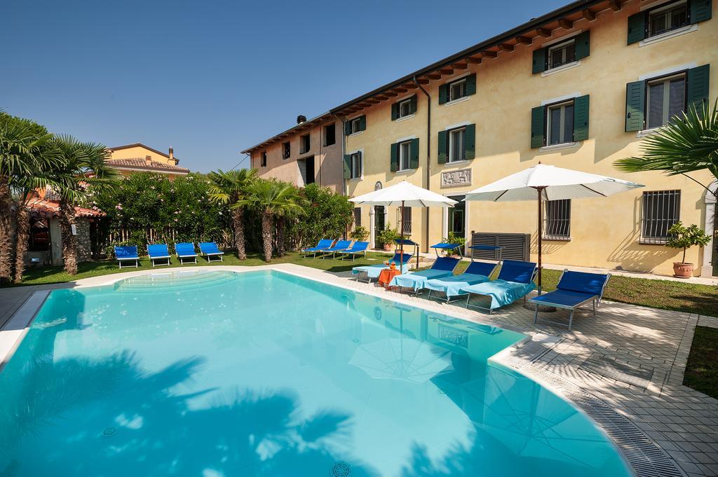 Villa Pace Pozzolengo Luaran gambar